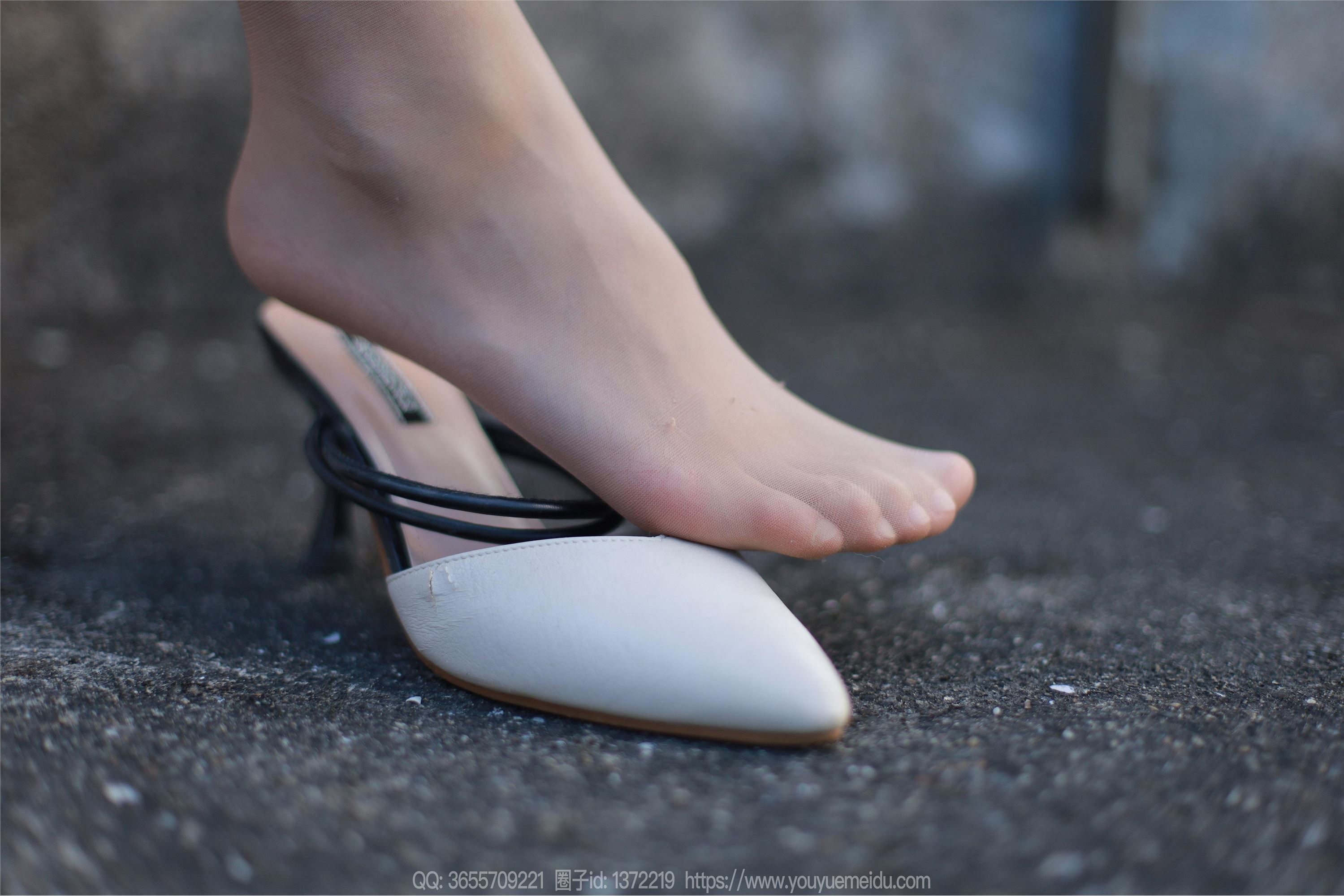 IESS异思趣向  2023.12.13 丝享家 1610 小宝《雪白的毛衣》